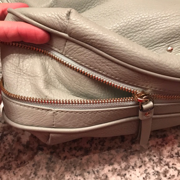 Kate Spade Cobble Hill Small Ella - Picture 6 of 8